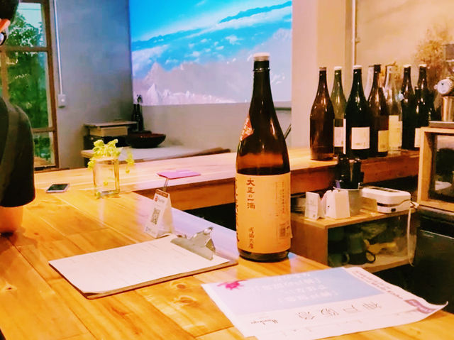 【兵庫】神戸三宮で泊まるならココ！事業家も集うゲストハウス！CafeBAR+Guesthouse Minato Hüt