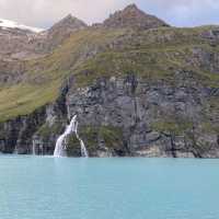 Chasing the Pink Tune of La Lire Rose