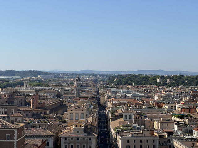 白い宮殿とローマの絶景☀️