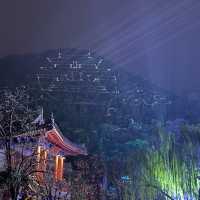 From Royal Baths to Clay Soldiers, ending with a love story — What a Day!