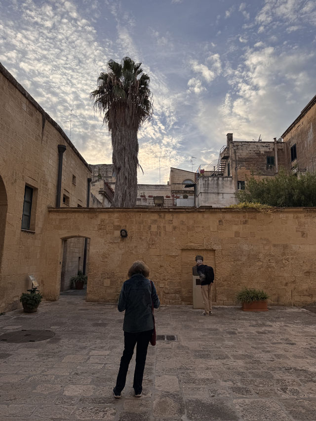 레체, 골목에서 만나는 남부 이탈리아의 정취 레체, 골목에서 만나는 남부 이탈리아의 정취