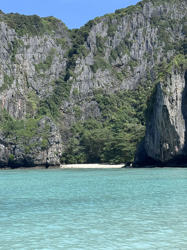 皮皮島、瑪雅灣、猴子島、Khai島:普吉海上四大夢幻景點一次玩到飽 皮皮島、瑪雅灣、猴子島、Khai島:普吉海上四大夢幻景點一次玩到飽