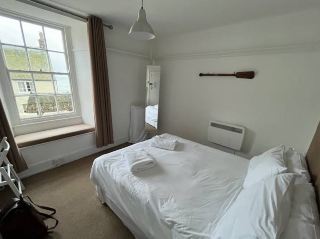 캐드그위스 코브 인이 선사하는 진정한 해안가의 매력