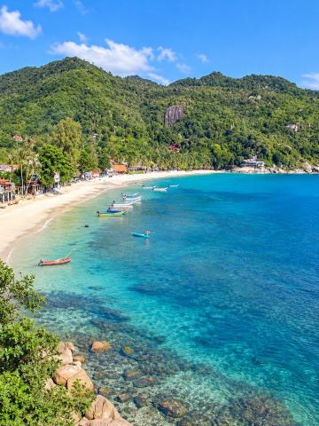 帕岸島 (Koh Phangan) — 素叻他尼府絕美天堂！水清沙幼超好拍 🌊
