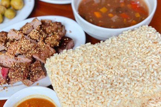 ニンビンで食べるべきもの：絶対に外せない9つの料理！