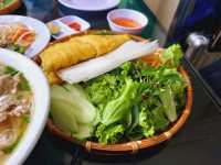 Scumptious Vietnamese Cuisine at Pho Xua Riverside