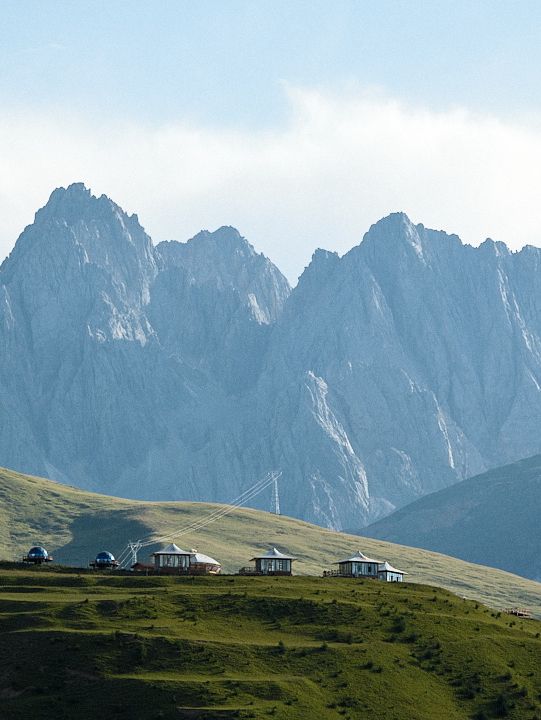 Exploring Garze: A Journey Through Tibetan Highlands