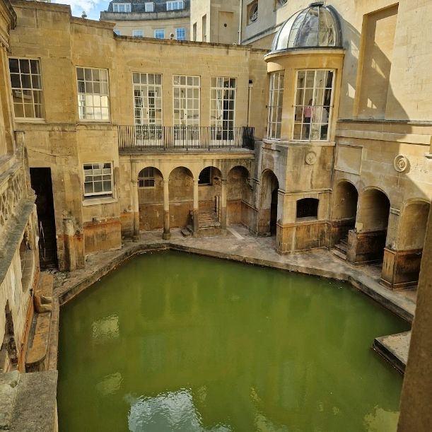 Roman Baths in #Bath! 🏛️✨