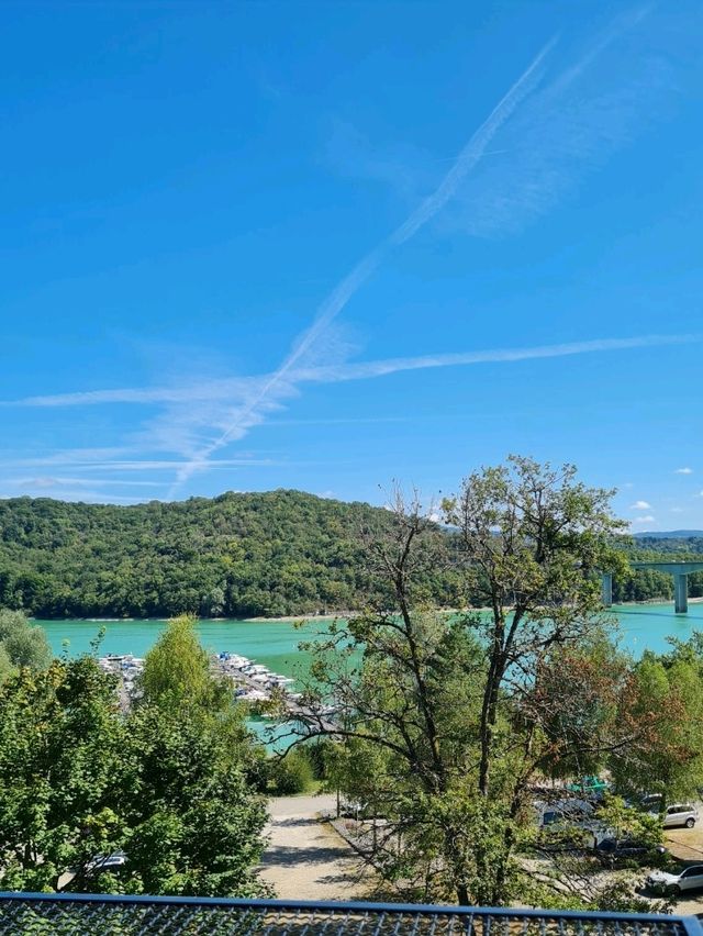 The most beautiful lake view 😍 #FrenchGems