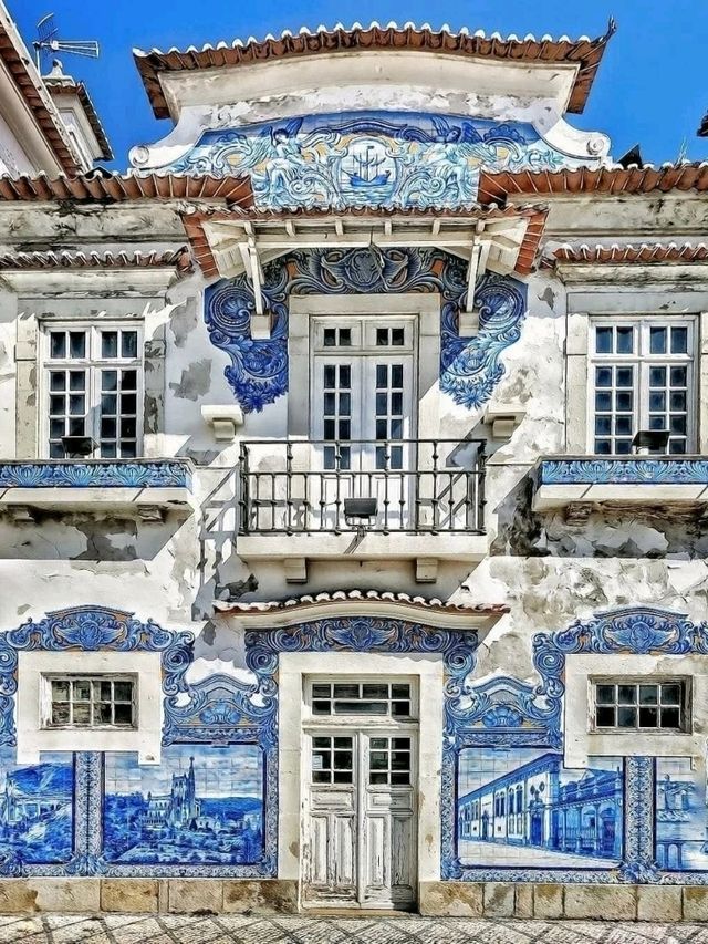 Aveiro, Portugal: The Venice of Portugal with a Coastal Soul