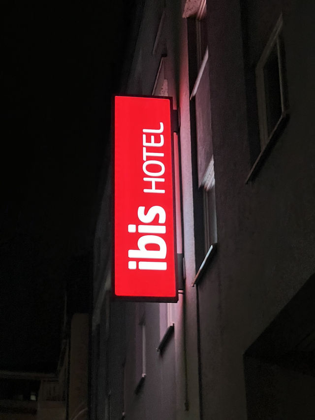 Where comfort meets convenience in the heart of Mainz 🏙️✨ — ibis Mainz City