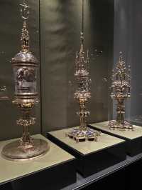 💎⛪ Domschatzkammer Aachen – Where Sacred Treasures and Imperial Power Collide ✨👑
