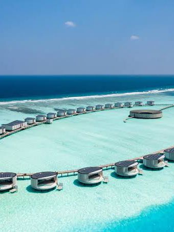 TOP 5 HOTELS IN THE MALDIVES