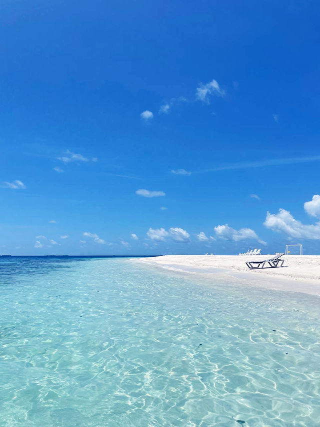 Let Me Take You To Heaven On Earth: Adaaran Club Rannalhi 🌊✨