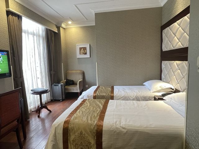 Best hotel near Oriental Pearl Radio TV tower