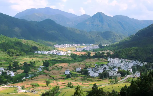 【江西·婺源·江岭景區】江岭南臨曉起，東接溪頭，地處婺源縣最東北，是婺源最值得去的地方