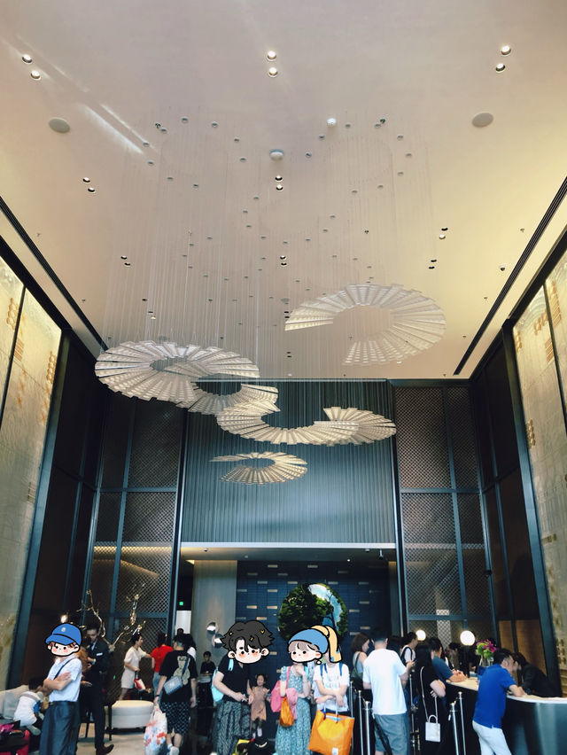 江門保利皇冠假日，園山湖套體驗
