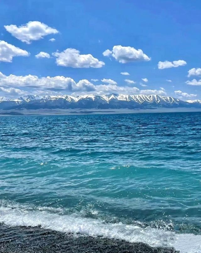 新疆伊犁的夏日美景
