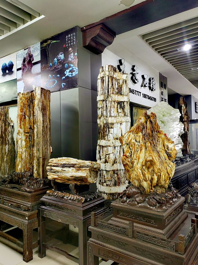 中國木雕城國風館，以木為媒，展國風之美
