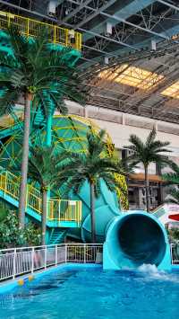 Wendu Water City | The ceiling of Beijing Water Park, filled to the brim with summer ambiance.