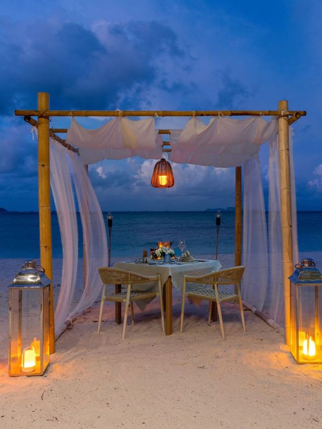 🌴🌞 Koh Lipe's Hidden Gem: Luxe Beachfront Bliss 🌊🛏