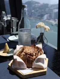 香港101大廈浪漫午餐。