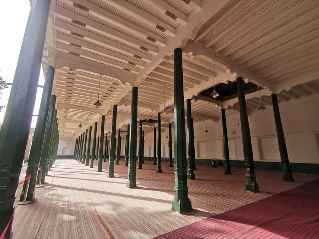 艾提尕爾清真寺參觀遊覽攻略。