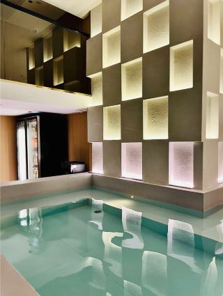 This hot spring lifestyle center in Guigang is so worth it!