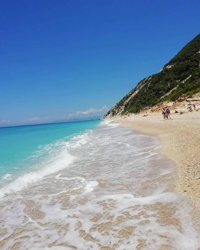 希臘萊夫卡斯島波吉奧海灘——隱秘的碧海天堂
