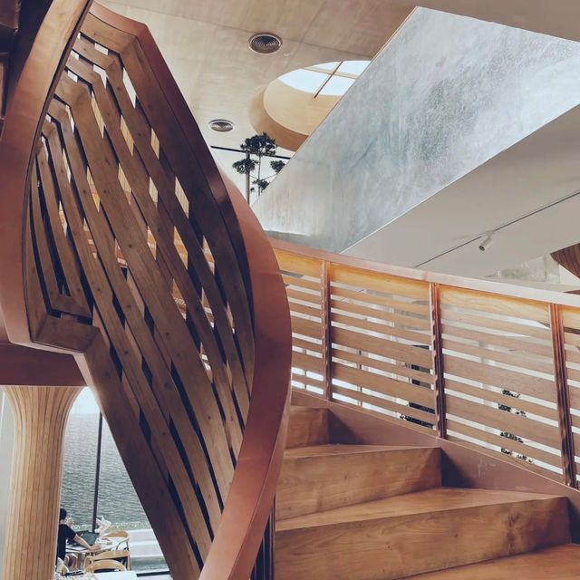 曼谷探店 | 被泰國人追著打卡的San Rafael Café