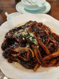 喺青果巷食唐宴