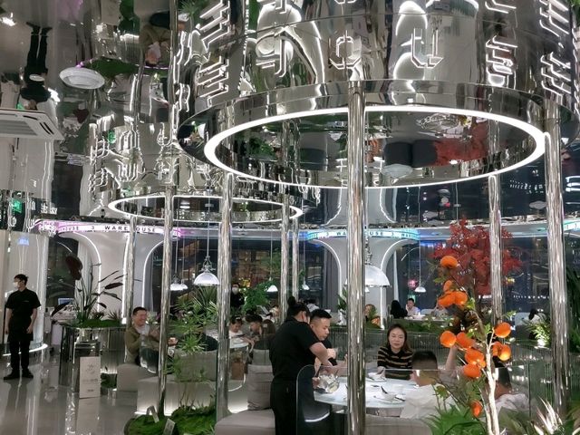 魔都上海必打卡的時尚網紅餐廳