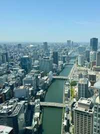 🏙️高空之上，城市盡收眼底：大阪康萊德酒店