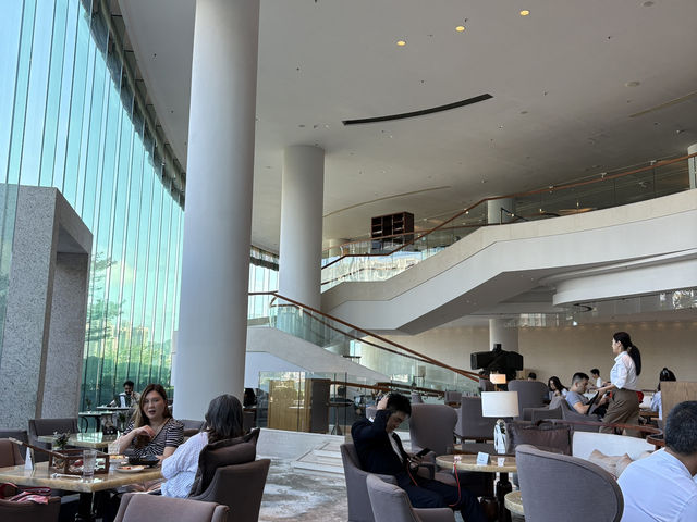 維港絕佳海景之香港嘉里酒店🏨