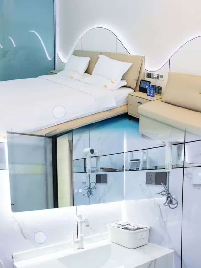 西羅亞·Luxe：牛街硫磺溫泉衝浪秘境