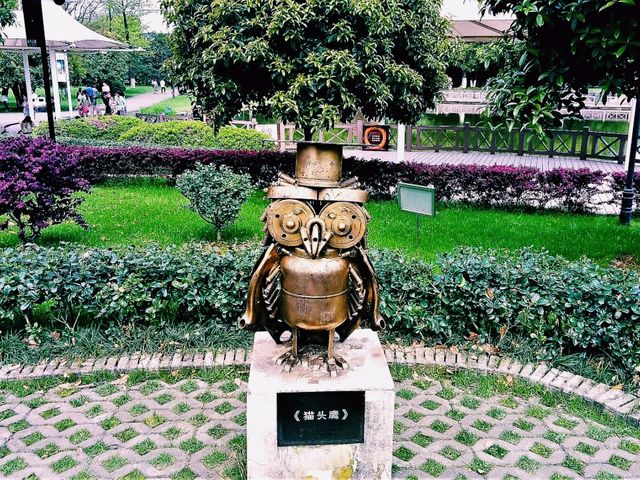 The Living Canvas: Art, Water, and Community on Changsha's Orange Island