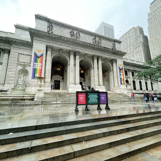 NEW YORK PUBLIC LIBRARY 