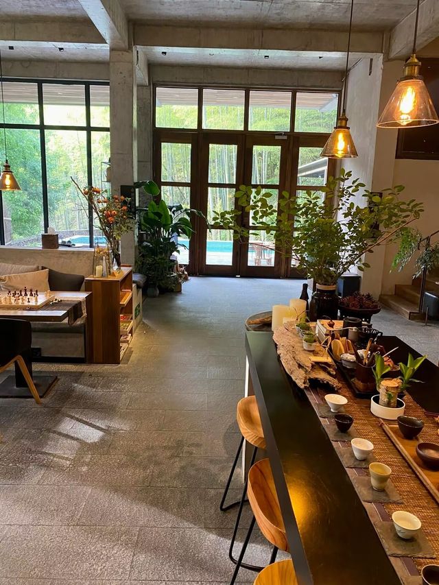 莫干山住進270°竹林私人湯池小院！太治癒了