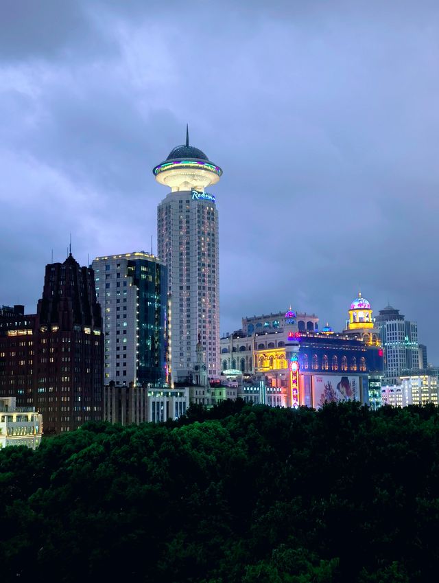 上歷博屋頂花園 | 盡攬魔都最美黃昏與夜景