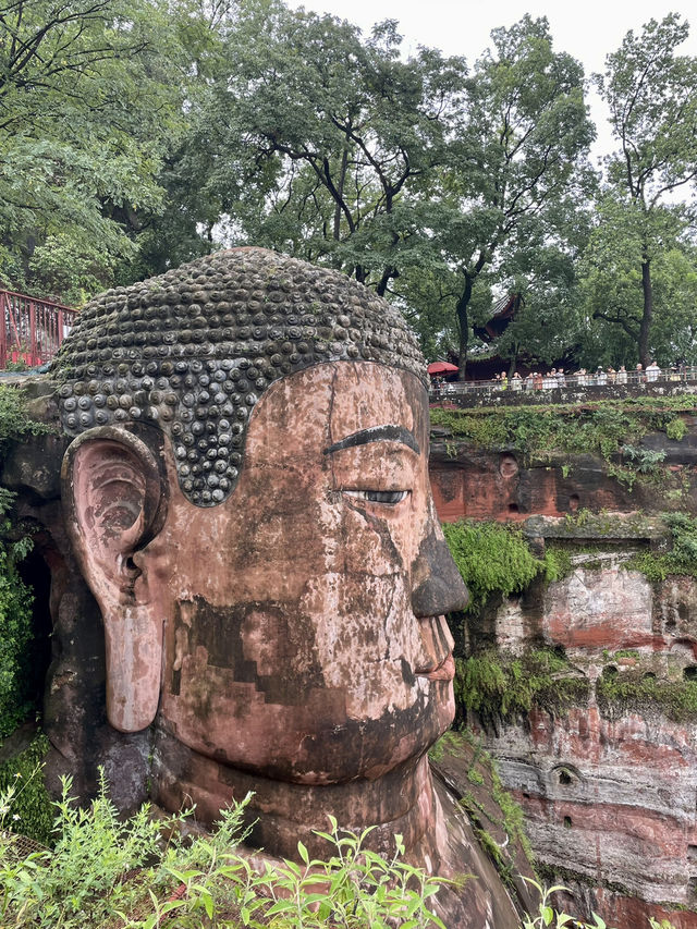 ULTIMATE CHINA 15 DAYS TRIP : PANDAS, ADRENALINE AND KARAOKE BARS
