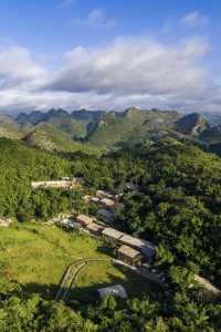 梵隱牧雲度假民宿｜在黃果樹腳下，住進布依族古寨的詩意裡