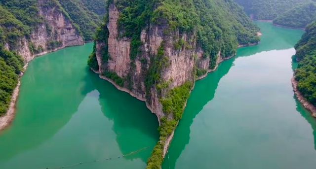 靈龍峽大拐彎