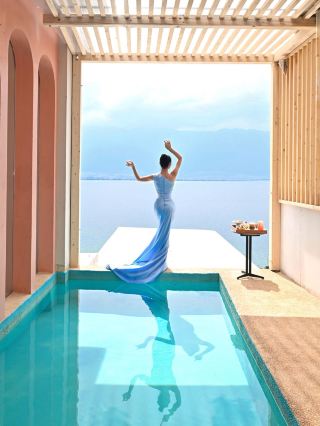 Dali | Stay in a picturesque seascape and swim alongside the ocean