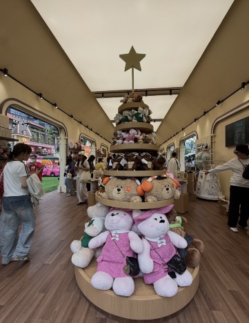 Starbucks Bear Town Check-in Guide: Changning Raffles is really