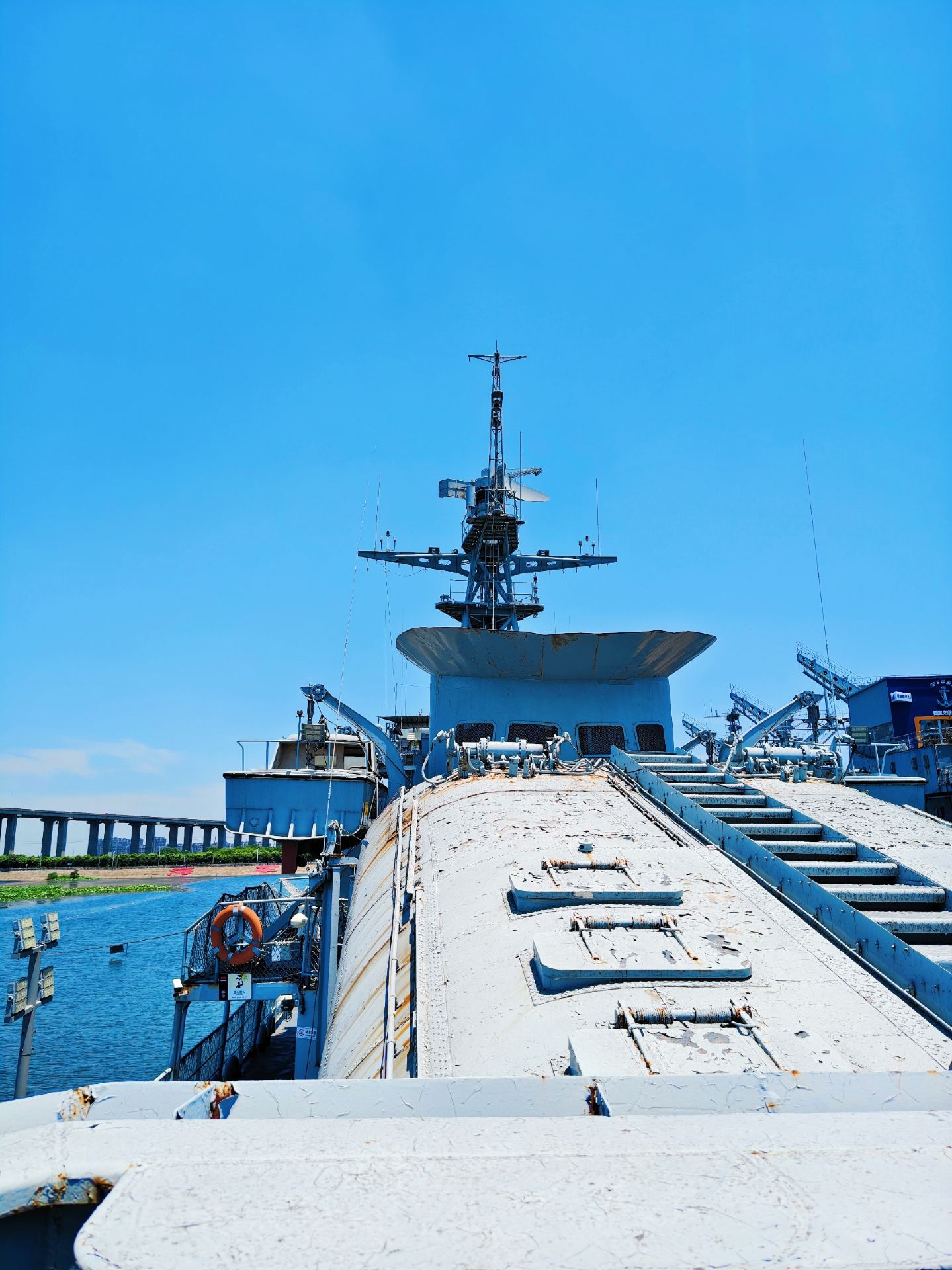 Taizhou Naval Vessel Culture Park: A Top Military Study Tour in Jiangsu, Zhejiang, and Shanghai | Board a real decommissioned warship for an immersive experience of a major national asset – a must-visit for military enthusiasts!