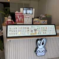 Manoi ร้านชานมไข่มุกมาโนอิ