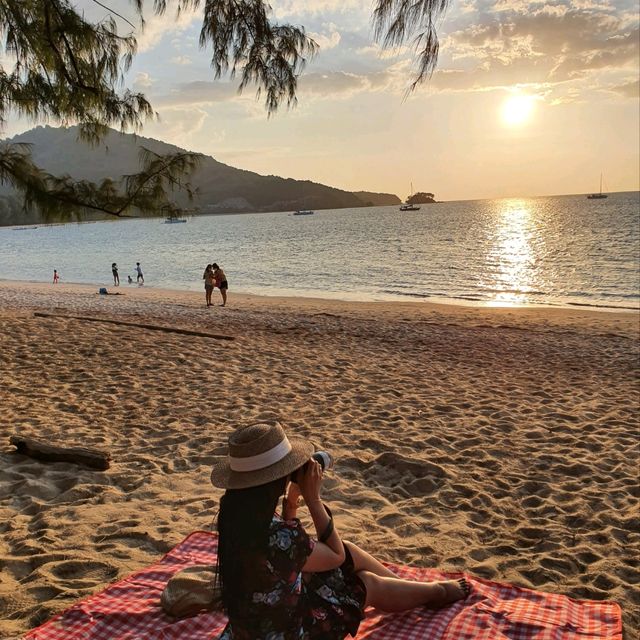 หาดในยาง ภูเก็ต