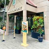 Minimalist Anagram Specialty Cafe