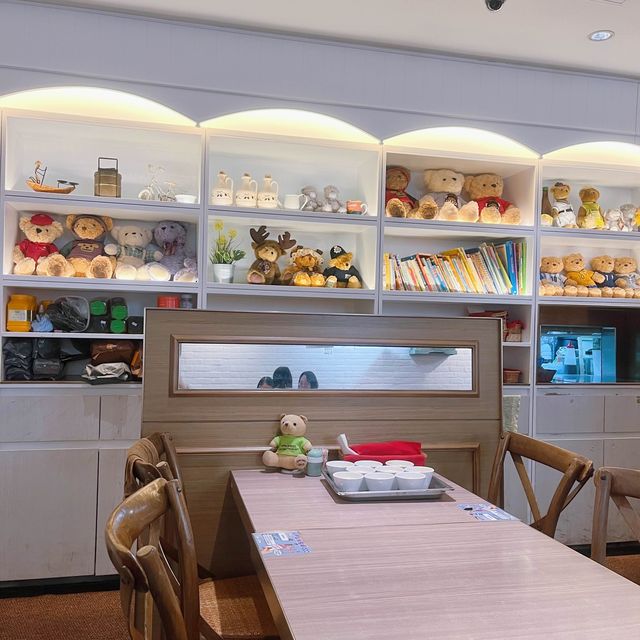 熊仔主題餐廳｜大小朋友👨‍👩‍👧‍👦情侶👩🏻‍🤝‍👨🏼必到 🤗超可愛熊仔🐻伴食｜高質抵食二人餐🍽️