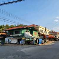 ห้วยทรายเมืองสงบริมน้ำโขง